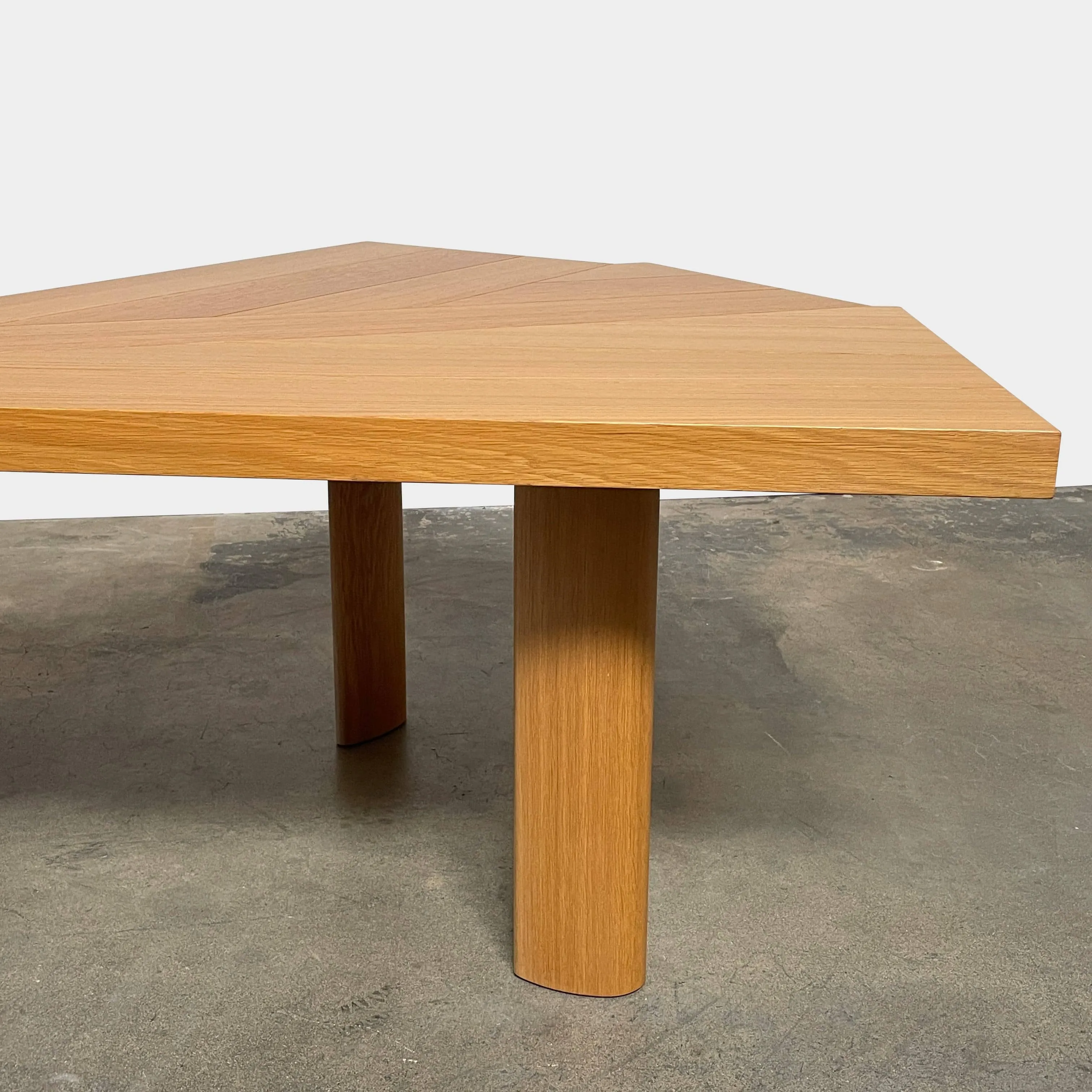 Cassina Ventaglio Table