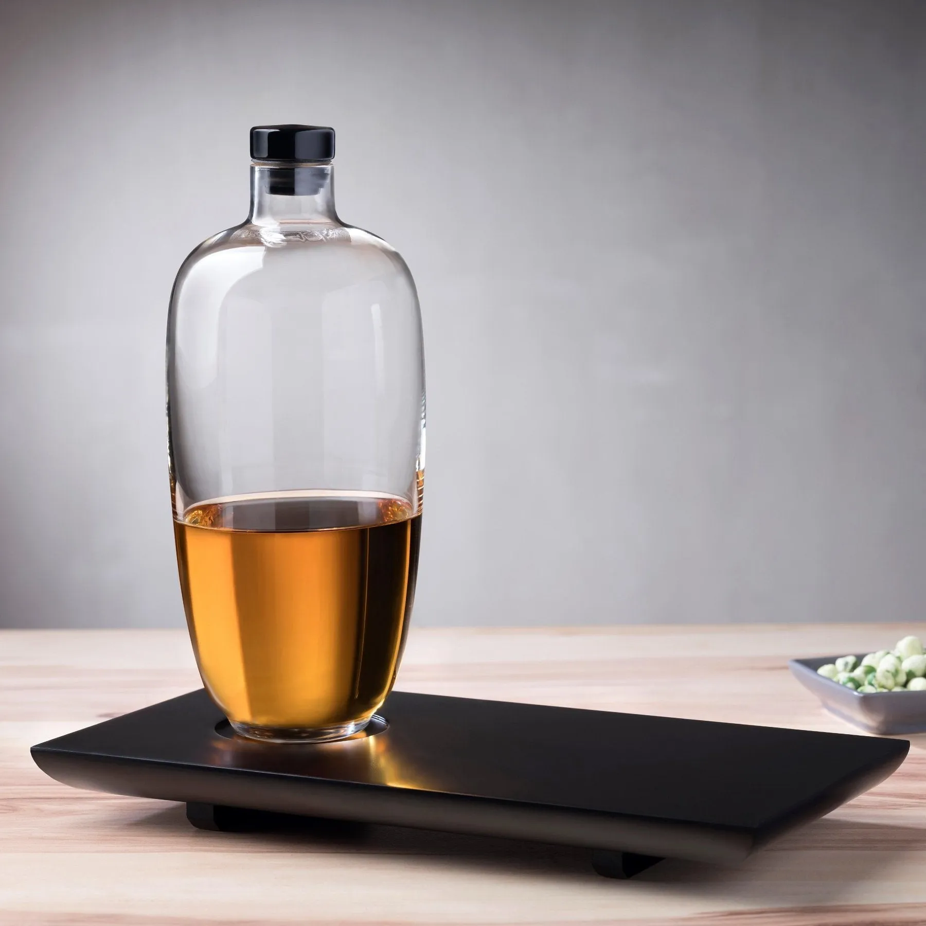 Malt Whisky Bottle Tall with Wooden Tray