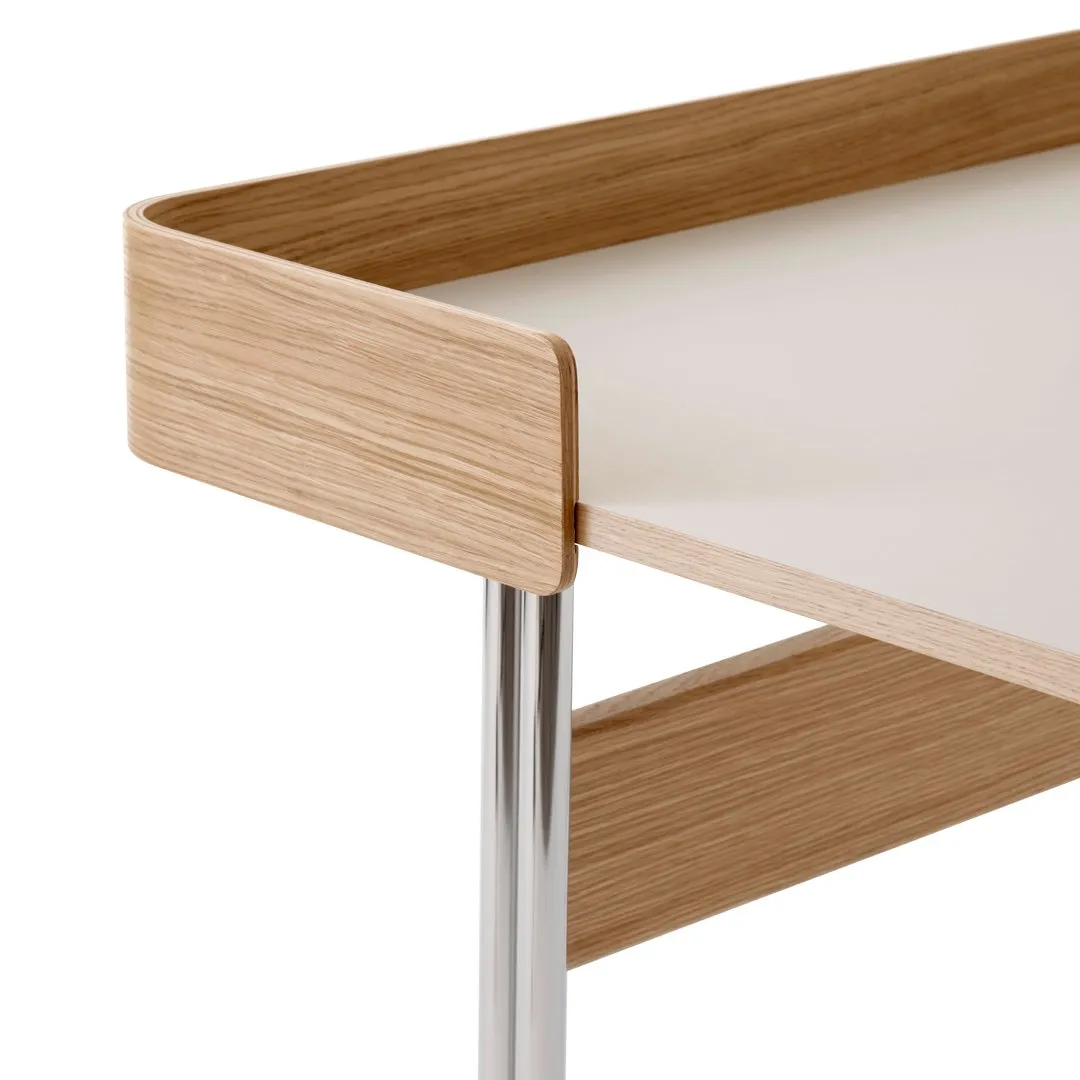 Pavilion AV17 Desk