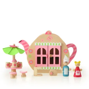 Tea party playset in Teapot