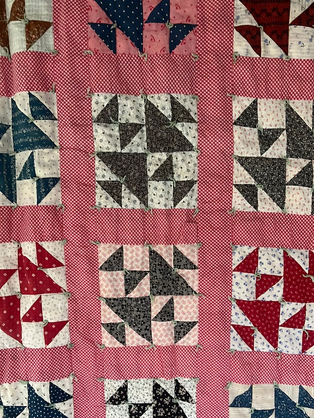 Vintage Handmade Quilt - Triangles