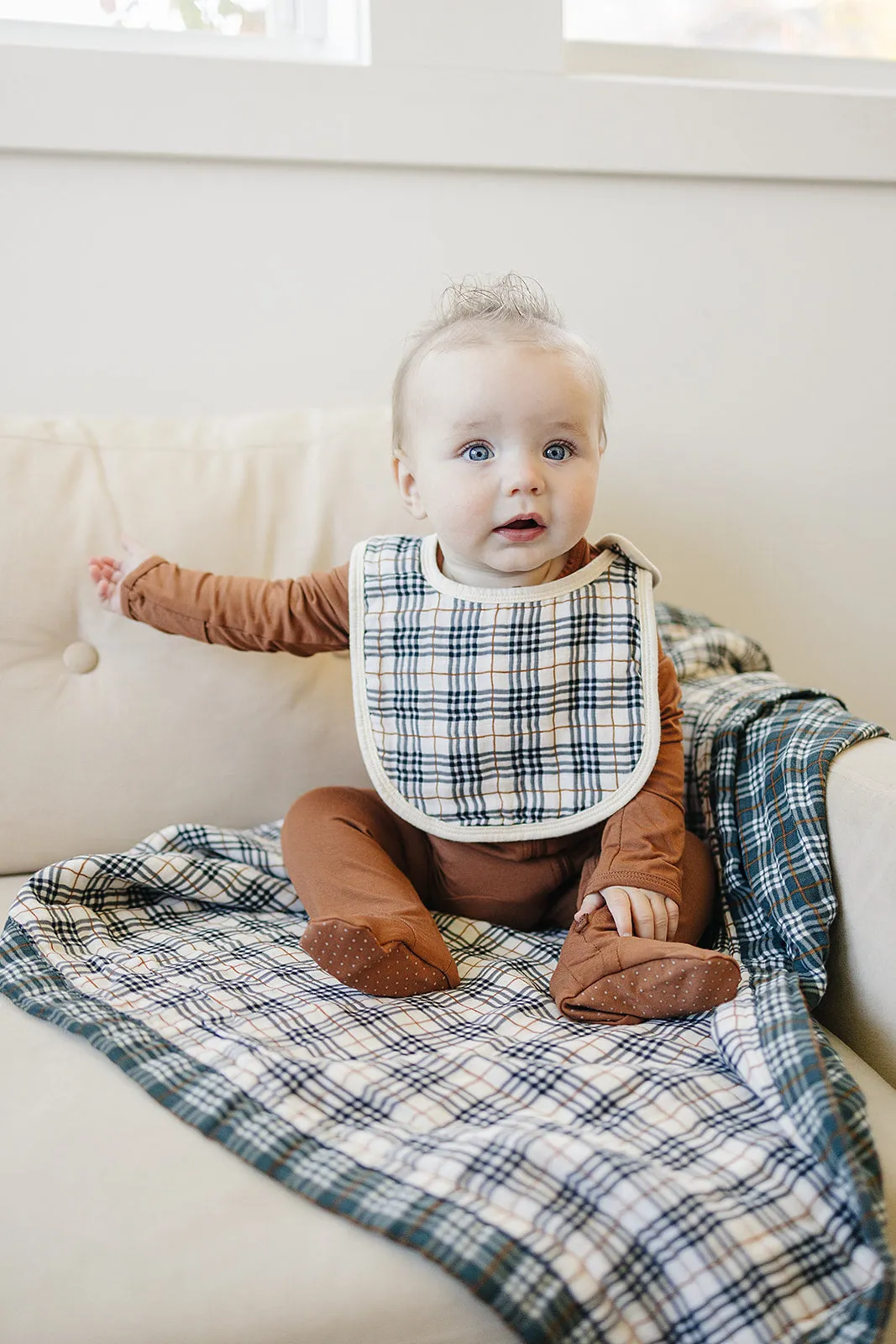 Vintage Plaid   Navy Plaid Muslin Quilt